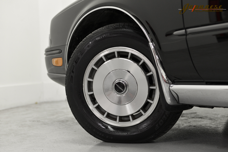 These wheels are sort of like Jaguar Crown wheels, and Crown wheels are the best wheels.